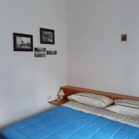Guitgia Apartment *